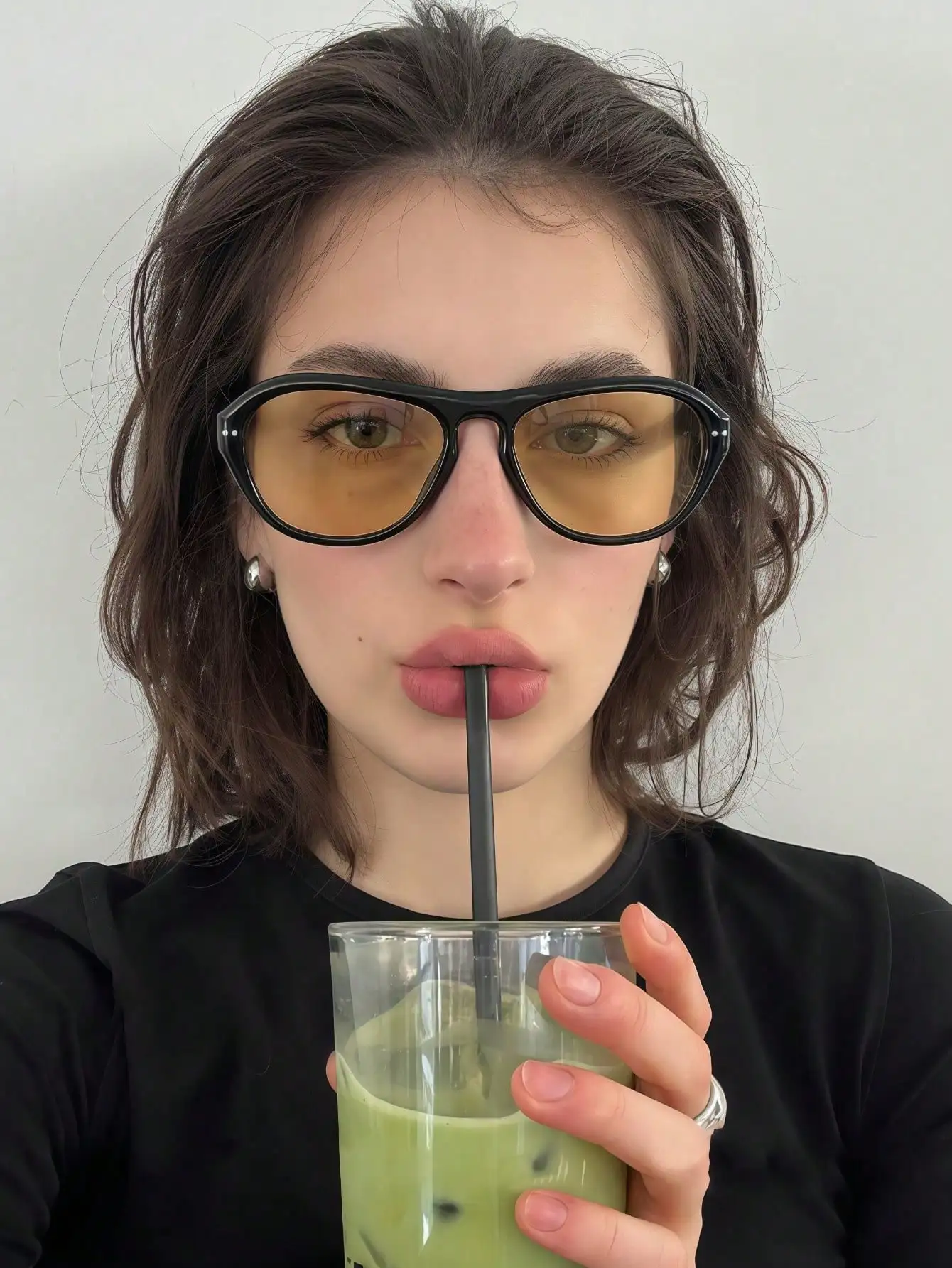 1pc Oval Fashion Glasses, Retro, Personalized, Versatile Men's And Women's Fashion Glasses, Suitable For Daily Wear, Street Phot
1pc Oval Fashion Glasses, Retro, Personalized, Versatile Men's And Women's Fashion Glasses, Suitable For Daily Wear, Street Phot