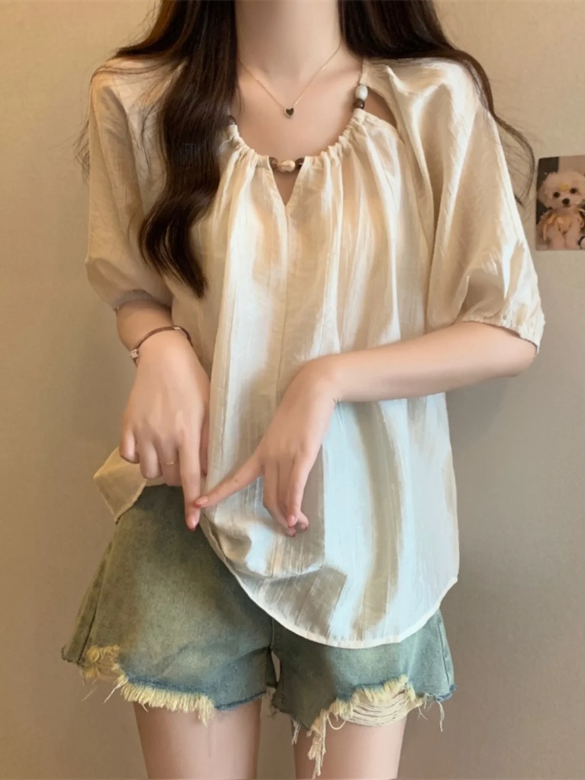 Unique Design Beaded Chiffon Short Sleeve Shirt Women's Summer New Style plus Size Conceals Belly Doll Shirt Korean Loose Fit
Unique Design Beaded Chiffon Short Sleeve Shirt Women's Summer New Style plus Size Conceals Belly Doll Shirt Korean Loose Fit