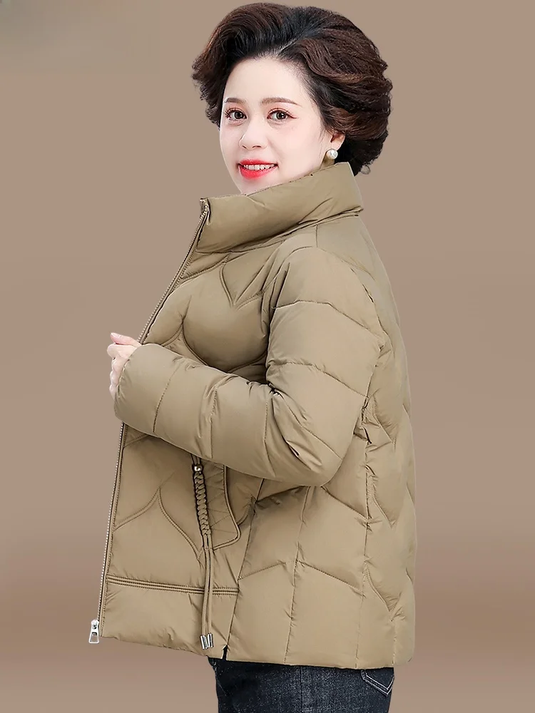 Женская модная зимняя куртка из хлопка и полиэстера, свободного кроя, на молнии, для женщин среднего возраста
Женская модная зимняя куртка из хлопка и полиэстера, свободного кроя, на молнии, для женщин среднего возраста