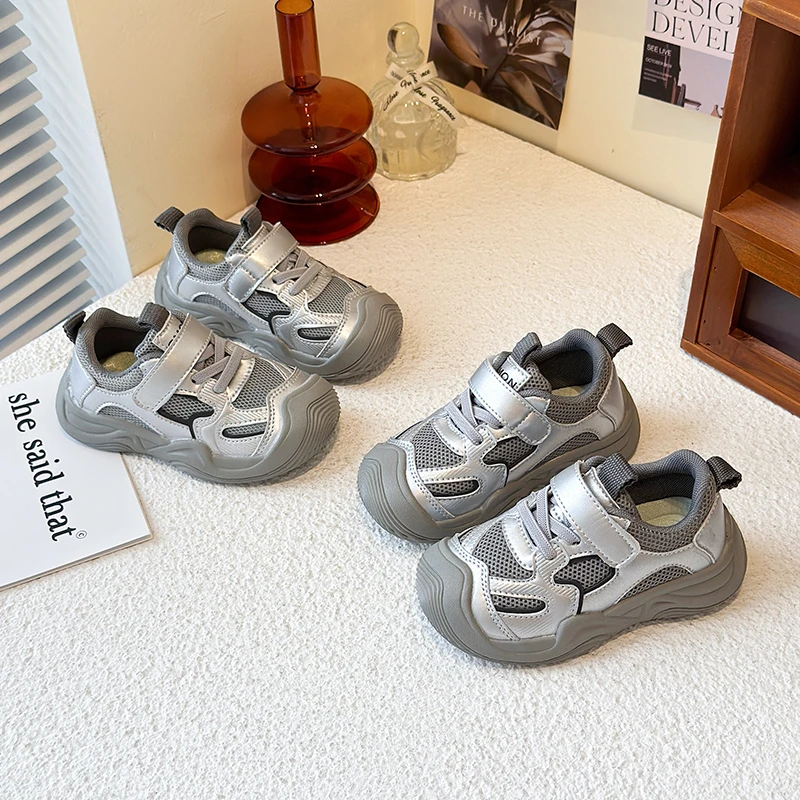 Breathable Baby Sneakers Spring Autumn Toddler Learning to Walk Shoes Soft Bottom Dad Style Boys And Girls Casual Korean Version
Breathable Baby Sneakers Spring Autumn Toddler Learning to Walk Shoes Soft Bottom Dad Style Boys And Girls Casual Korean Version