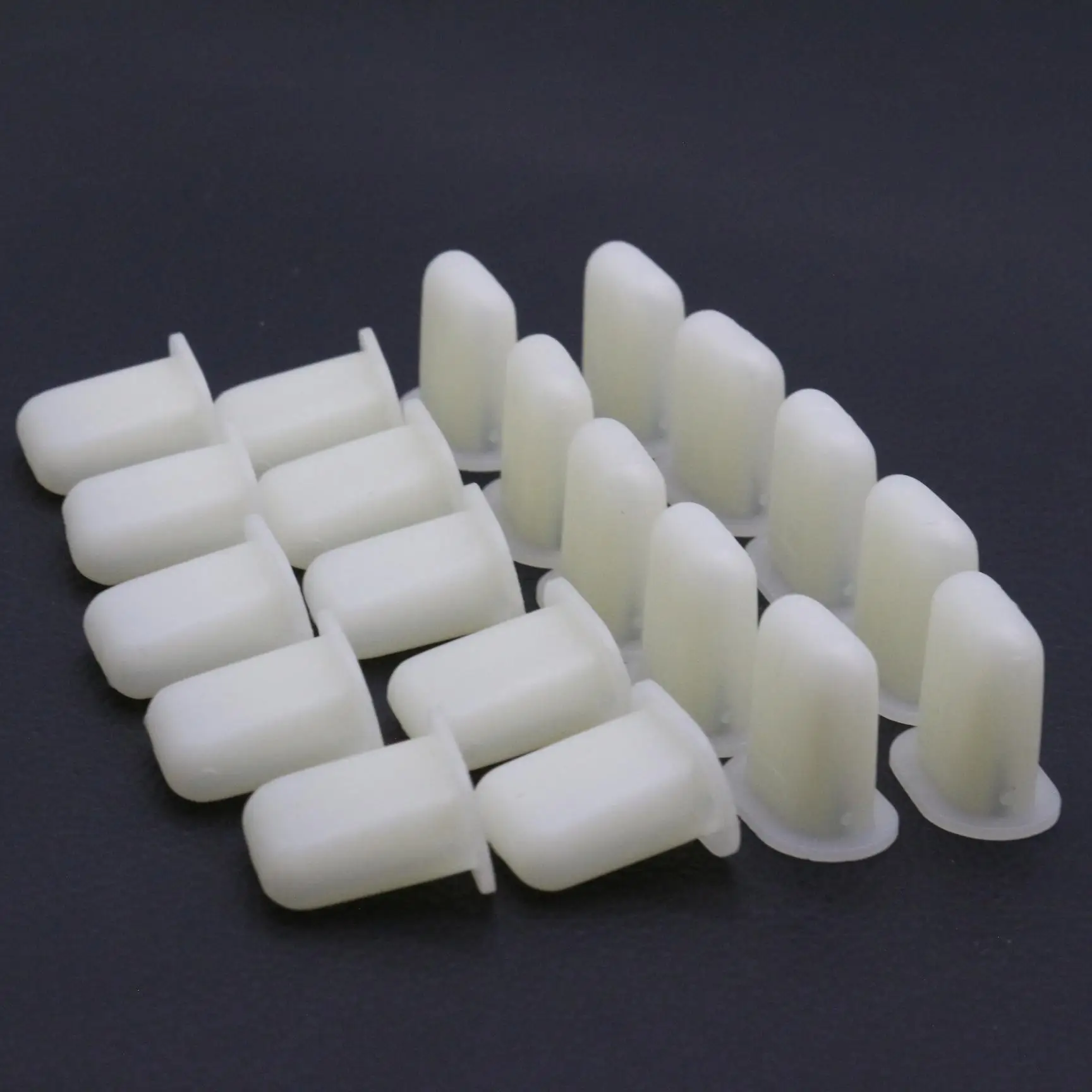 20 Pcs White Nylon #10 Screw Grommet Nut Clip For Honda Nissan 90683-693-0000 78856-R4301 Rivet Fastener
20 Pcs White Nylon #10 Screw Grommet Nut Clip For Honda Nissan 90683-693-0000 78856-R4301 Rivet Fastener