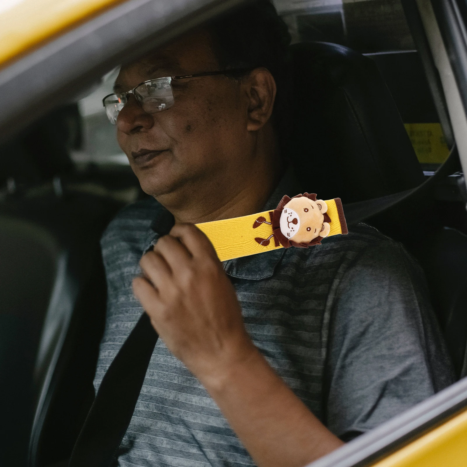 Safety Car Seat Strap Cover Soft Shoulder Protector Cute Cartoon Design Universal Auto Belt Sleeve Adorable Lion Style
Safety Car Seat Strap Cover Soft Shoulder Protector Cute Cartoon Design Universal Auto Belt Sleeve Adorable Lion Style