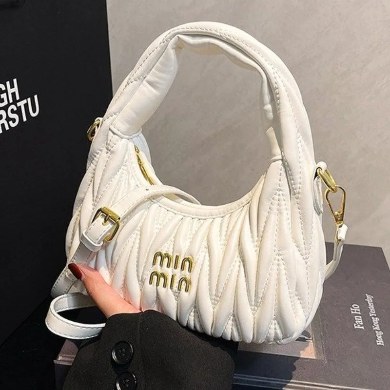 Ladies Handbag Chic Underarm Bag Crossbody Purse Retro Design For Travel And Work Use Fashion
Ladies Handbag Chic Underarm Bag Crossbody Purse Retro Design For Travel And Work Use Fashion
