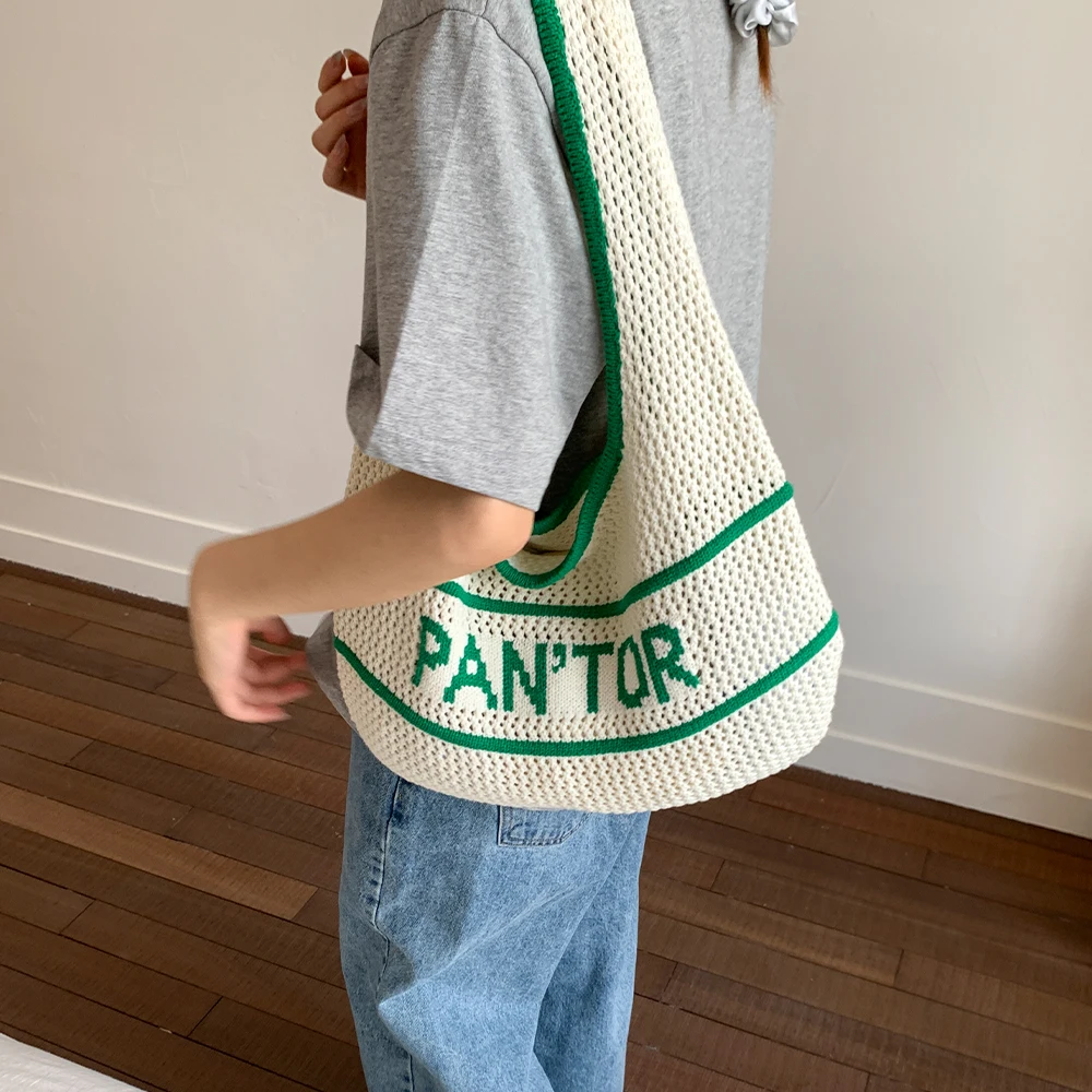 2025 New Casual Versatile Lazy Style Striped Knitted Tote Bag Large Capacity Underarm Bag Personalized Women's Bag
2025 New Casual Versatile Lazy Style Striped Knitted Tote Bag Large Capacity Underarm Bag Personalized Women's Bag