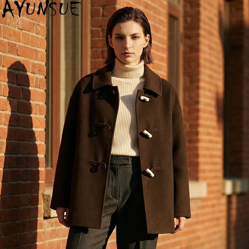 AYUNSUE Women's 100% Wool Coat Fashion Horn Toggle Button Outerwear Autumn Winter Double-sided Wool Jacket Woman Clothes Casaco
AYUNSUE Women's 100% Wool Coat Fashion Horn Toggle Button Outerwear Autumn Winter Double-sided Wool Jacket Woman Clothes Casaco