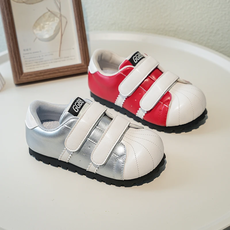 2026 Spring and Autumn New Children's Flat Non-Slip Sports Shoes for Boys and Girls All Seasons Breathable Moral Training Shoes
2026 Spring and Autumn New Children's Flat Non-Slip Sports Shoes for Boys and Girls All Seasons Breathable Moral Training Shoes