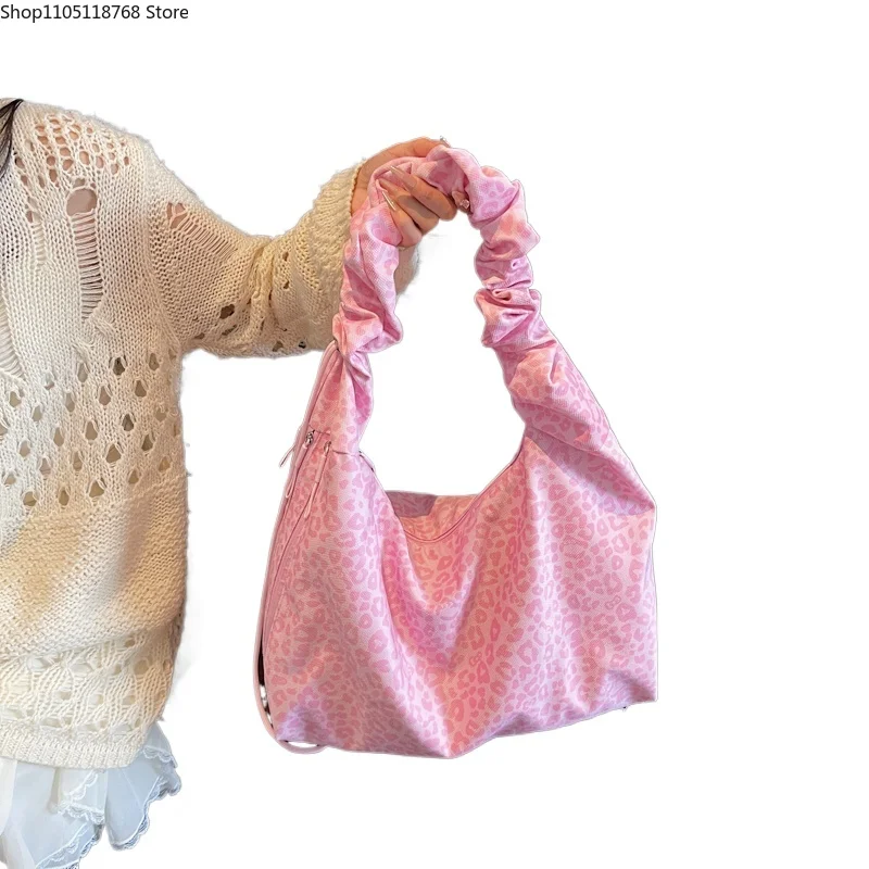 Повседневные модные леопардовые популярные модные сумки на плечо большой вместимости, высокое качество, популярные индивидуальные сумки через плечо для женщин
Повседневные модные леопардовые популярные модные сумки на плечо большой вместимости, высокое качество, популярные индивидуальные сумки через плечо для женщин