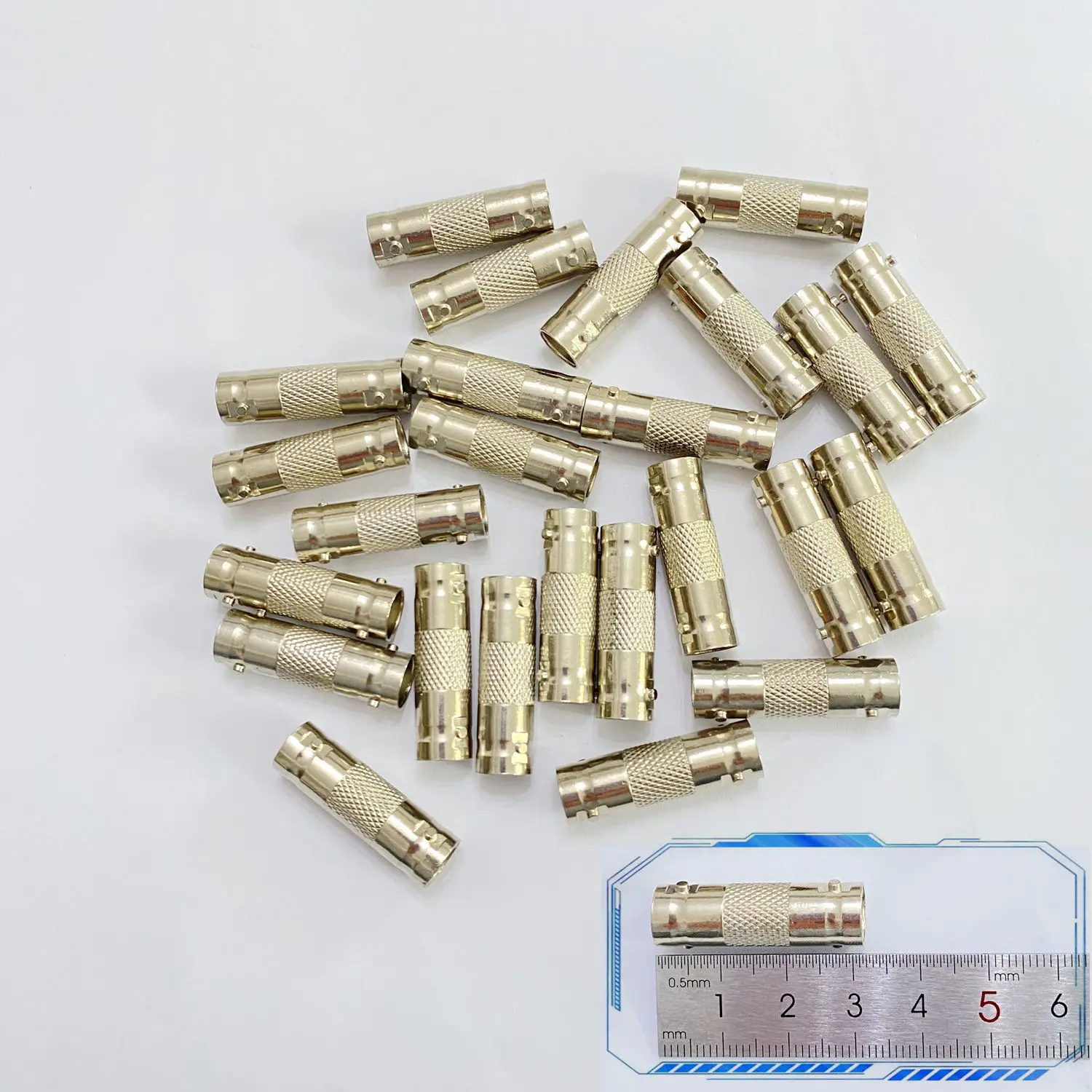 100PCS BNC Female to Female Connector BNC Q9 Jack Coupler Coaxial Cable Adapter for CCTV Security Camera
100PCS BNC Female to Female Connector BNC Q9 Jack Coupler Coaxial Cable Adapter for CCTV Security Camera