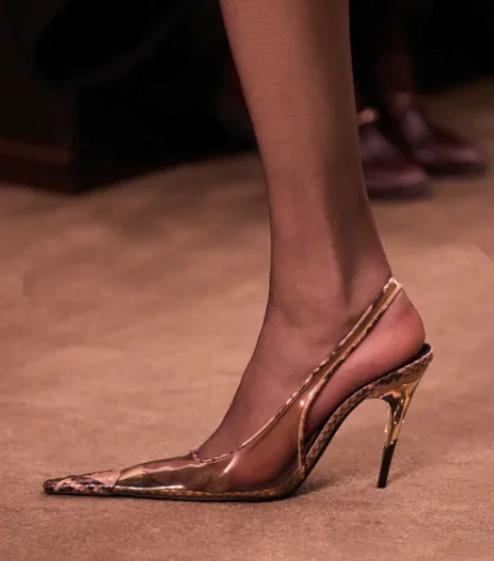 2026 New in runway sexy pointy snake print clear high heels stilettos black pvc leather pumps luxury designer pary shoes
2026 New in runway sexy pointy snake print clear high heels stilettos black pvc leather pumps luxury designer pary shoes