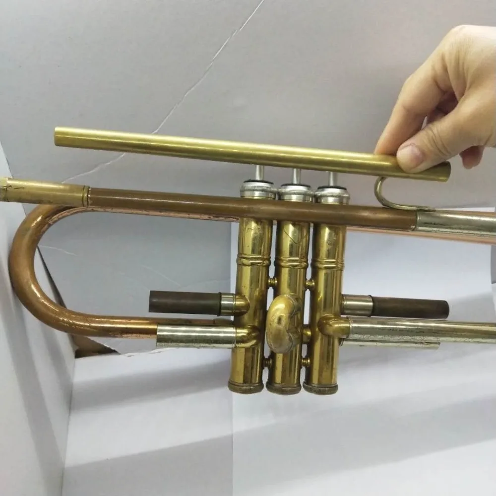 1set Trumpet Parts :trumpet Leadpipe Reed Tube + Mouth Mouthpiece
1set Trumpet Parts :trumpet Leadpipe Reed Tube + Mouth Mouthpiece
