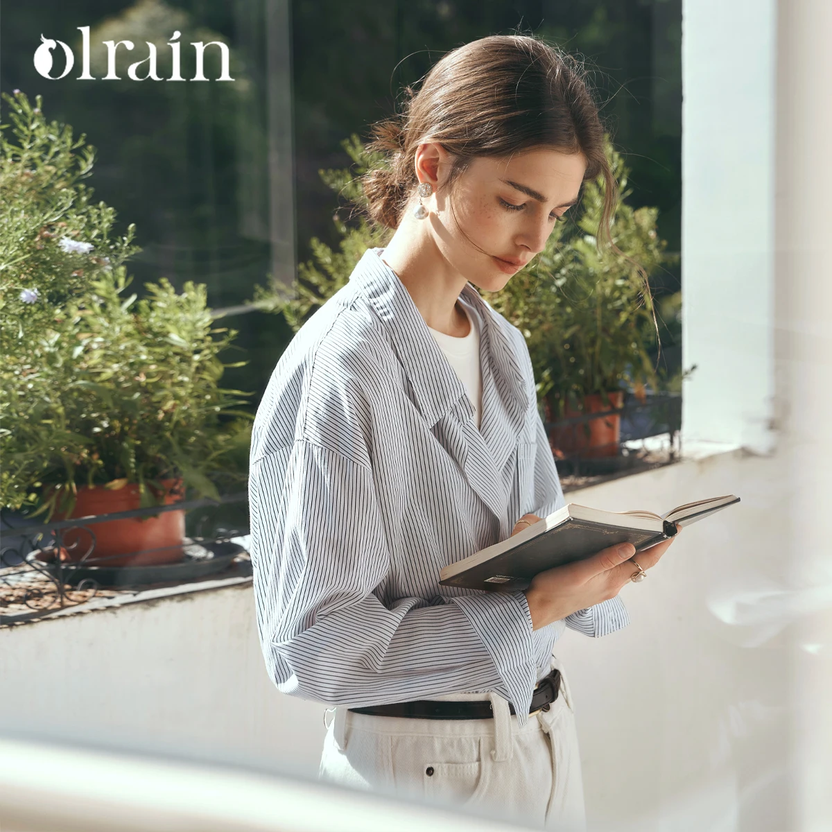 OLrain Women's Striped Shirt Cotton 2025 Autumn Design Turn Down Collar Long Sleeve Commute Workwear Pockets Blouses M57CC95806
OLrain Women's Striped Shirt Cotton 2025 Autumn Design Turn Down Collar Long Sleeve Commute Workwear Pockets Blouses M57CC95806