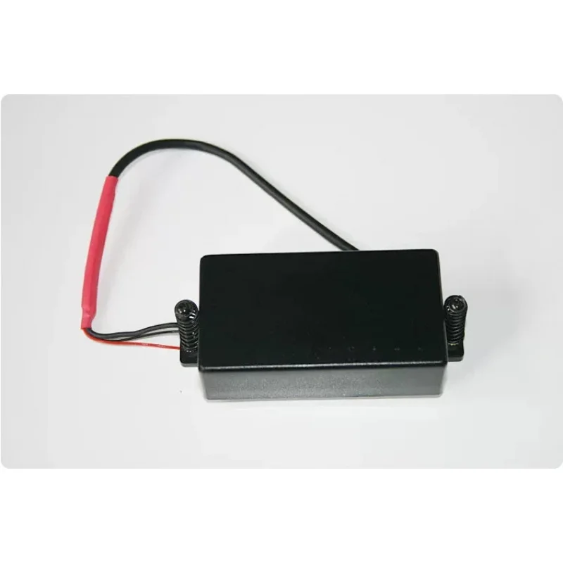 014 Genuine Korean EMG LH-300 Sealed Humbucker Pickup Guitar Bridge Position Heavy Metal
014 Genuine Korean EMG LH-300 Sealed Humbucker Pickup Guitar Bridge Position Heavy Metal