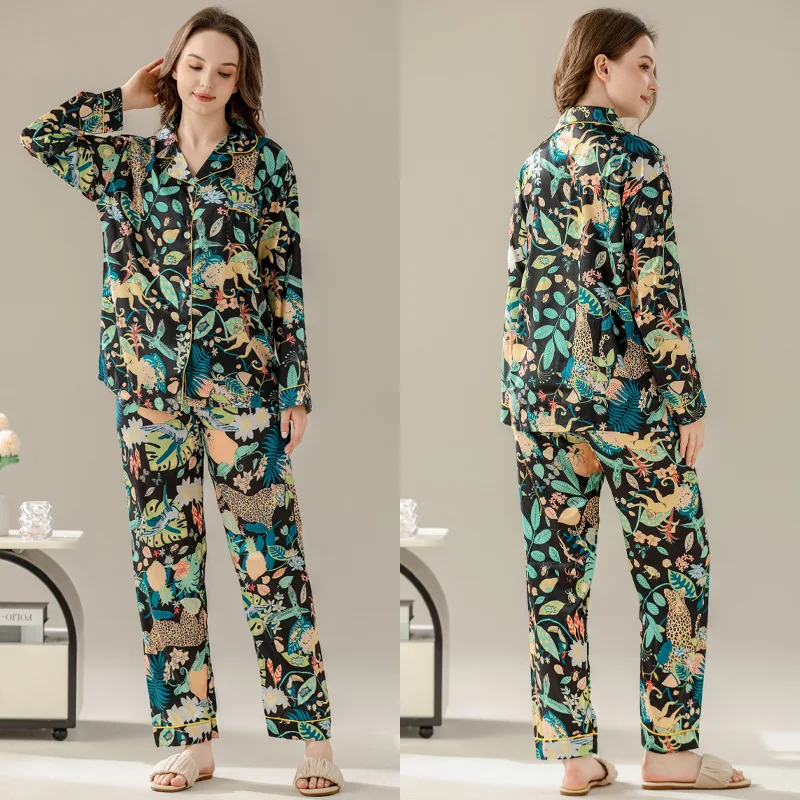 Women Satin Long-Sleeved Pajamas Suit Leopard Printed Ice Silk Sleepwear Can Be Worn Outside Home Wear Trousers Suit Loungewear
Women Satin Long-Sleeved Pajamas Suit Leopard Printed Ice Silk Sleepwear Can Be Worn Outside Home Wear Trousers Suit Loungewear