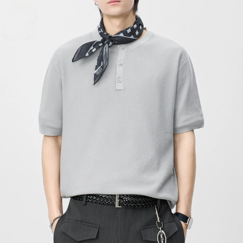 2026 Summer New Texture Henry Collar Solid Color Short-sleeved T-shirt Men's Knitted Half-sleeves
2026 Summer New Texture Henry Collar Solid Color Short-sleeved T-shirt Men's Knitted Half-sleeves