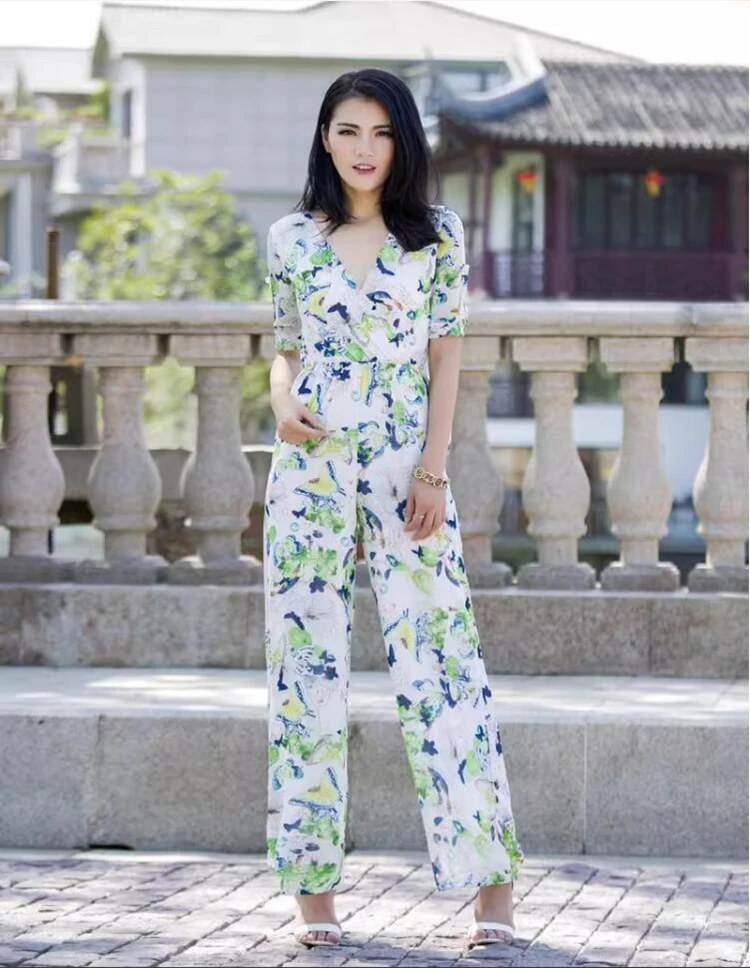 new summer office lady plus size brand female women girls chiffon short sleeve wide leg jumpsuits
new summer office lady plus size brand female women girls chiffon short sleeve wide leg jumpsuits