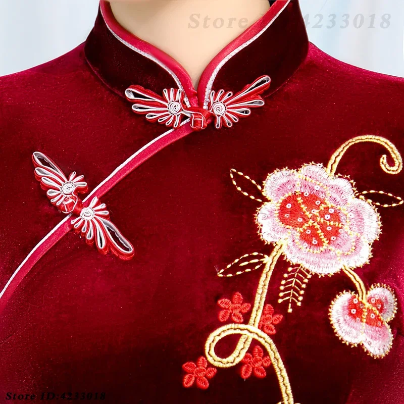 ПЛЮС РАЗМЕР бархатные длинные платья с вышивкой и цветами Qipao для свадебной вечеринки, винтажное женское платье Cheongsam для мамы, элегантное улучшенное платье 5XL
ПЛЮС РАЗМЕР бархатные длинные платья с вышивкой и цветами Qipao для свадебной вечеринки, винтажное женское платье Cheongsam для мамы, элегантное улучшенное платье 5XL