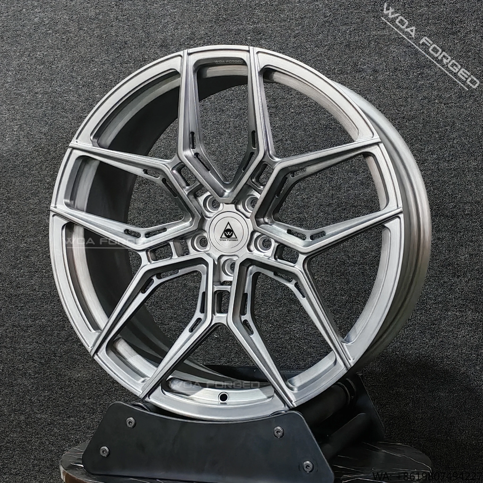 Custom Chrome Forged Aluminum 15-inch Deep Recessed Car Wheels New EVO-4 Single-piece Single-multi-spoke Lightweight Premium
Custom Chrome Forged Aluminum 15-inch Deep Recessed Car Wheels New EVO-4 Single-piece Single-multi-spoke Lightweight Premium