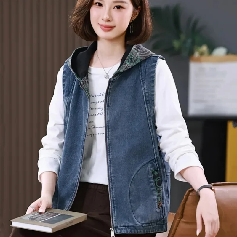 Women Printing Loose Jeans Sleeveless Jacket Autumn Ladies Hooded Denim Vest Outwear Spring Female Fashion Cowboy Waistcoat Coat
Women Printing Loose Jeans Sleeveless Jacket Autumn Ladies Hooded Denim Vest Outwear Spring Female Fashion Cowboy Waistcoat Coat