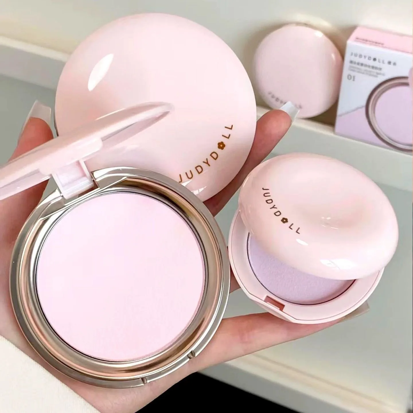 Judydoll Pressed Setting Powder Oil-Control Matte Finish,Long-Lasting Touch-Up Compact,Shine-Free All-Day Wear Foundation Powder
Judydoll Pressed Setting Powder Oil-Control Matte Finish,Long-Lasting Touch-Up Compact,Shine-Free All-Day Wear Foundation Powder