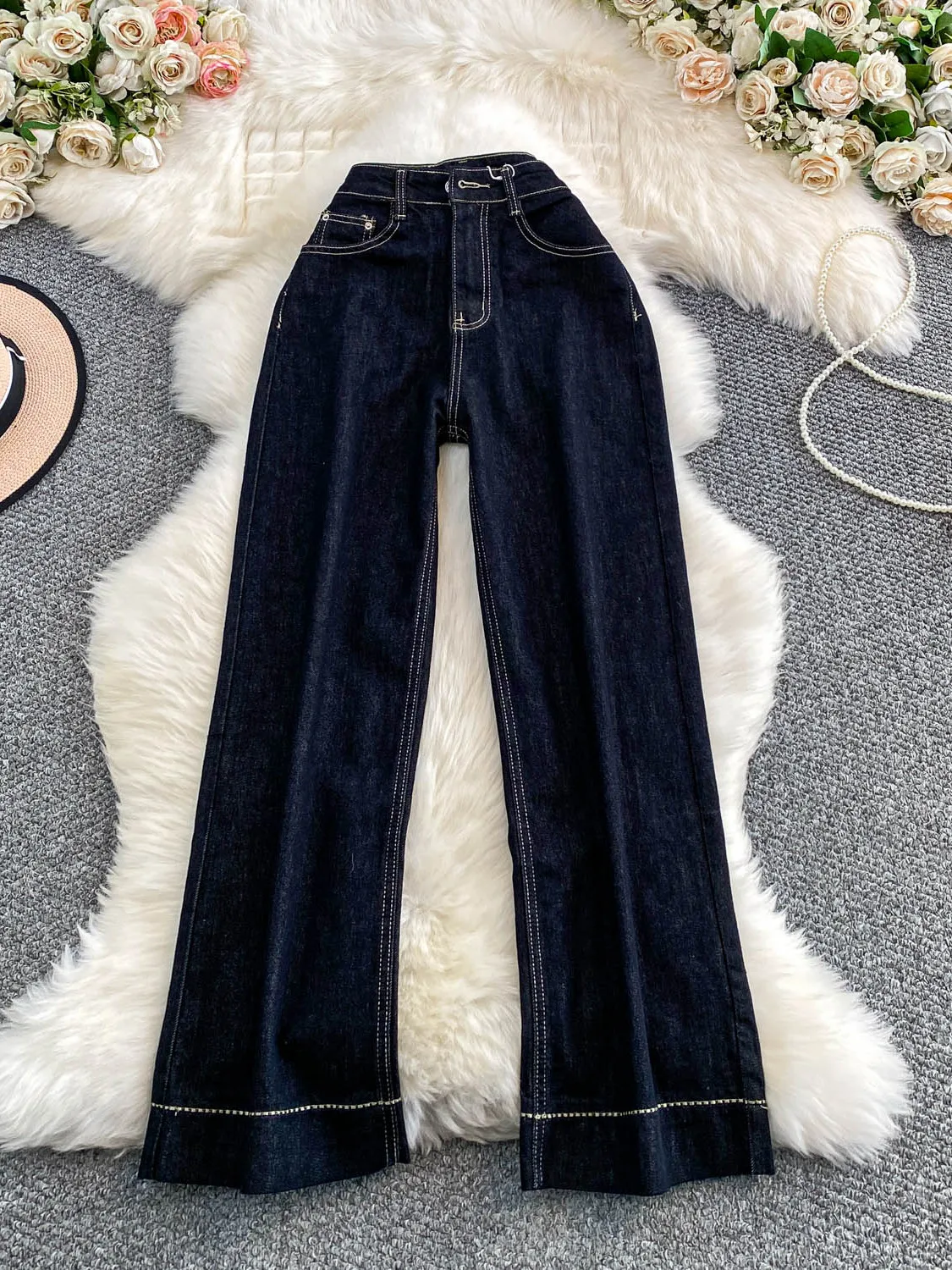 Американские синие джинсы в стиле ретро, широкие брюки, женские осенне-зимние повседневные свободные утягивающие брюки длиной до пола, прямой крой
Американские синие джинсы в стиле ретро, широкие брюки, женские осенне-зимние повседневные свободные утягивающие брюки длиной до пола, прямой крой