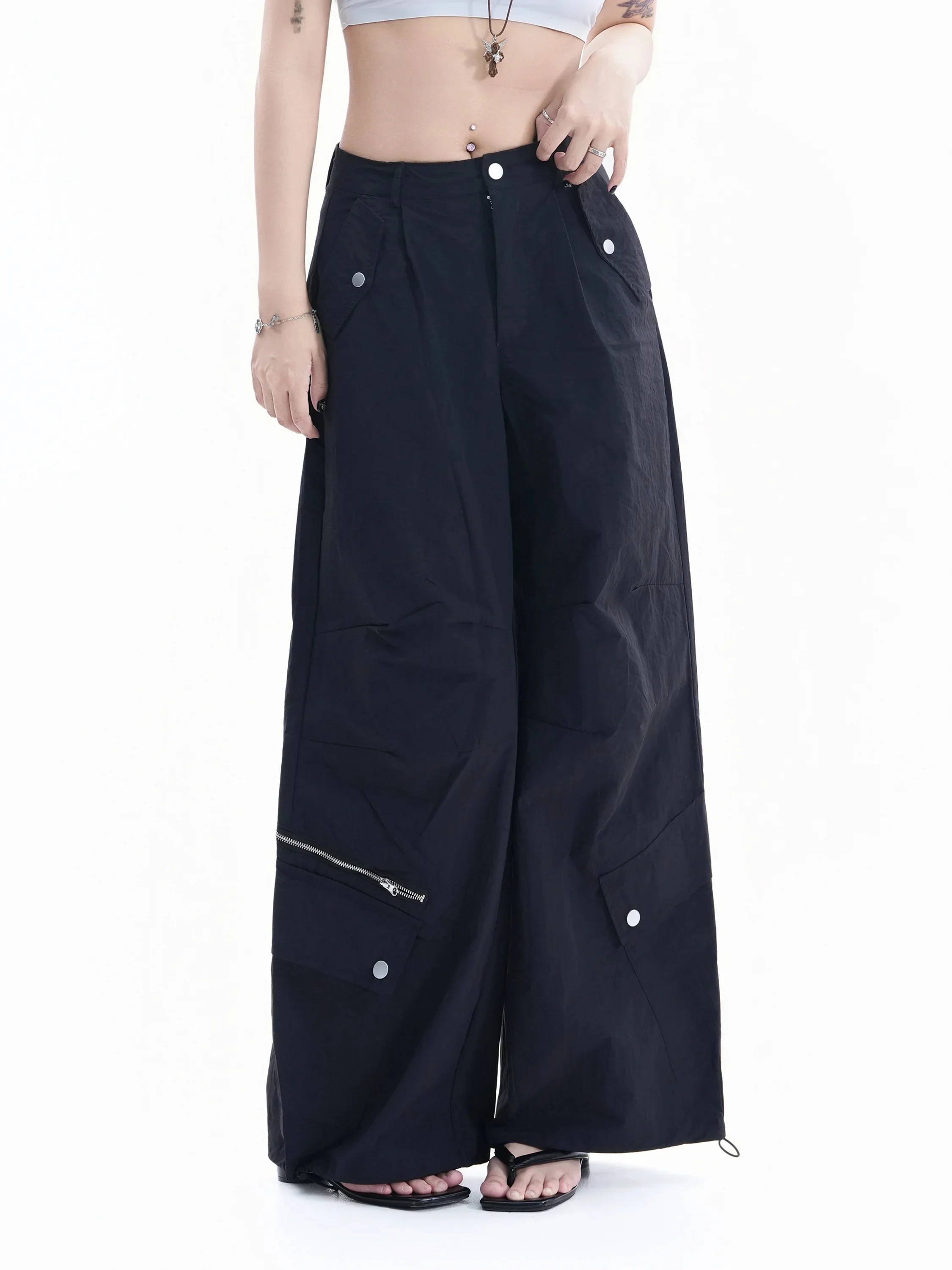 Retro American Multi-Pocket Work Pants Women's Spicy Metal Button Wide Leg Summer Versatile High Street Casual Trousers
Retro American Multi-Pocket Work Pants Women's Spicy Metal Button Wide Leg Summer Versatile High Street Casual Trousers