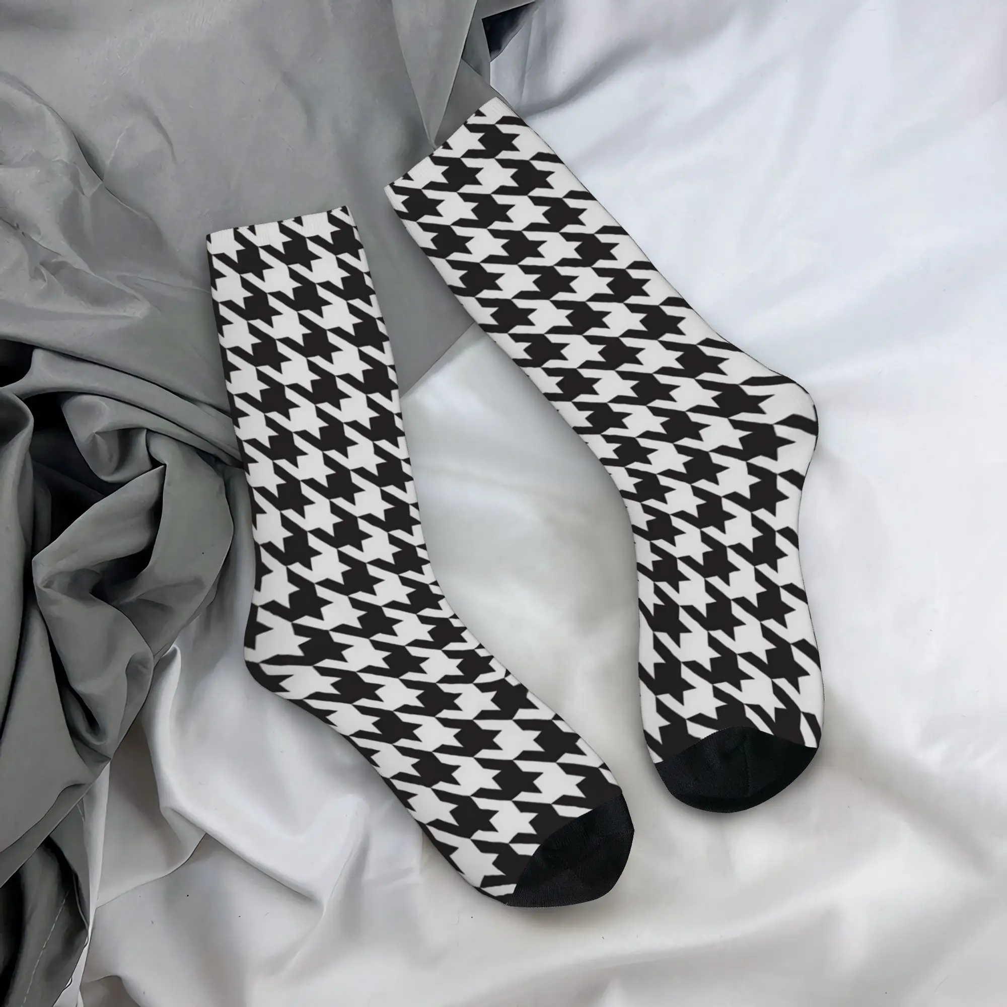 Vertical Classic Black White Houndstooth Print Socks Graphic Stockings Non Skid Unisex Men Socks Breathable Autumn Outdoor Socks
Vertical Classic Black White Houndstooth Print Socks Graphic Stockings Non Skid Unisex Men Socks Breathable Autumn Outdoor Socks