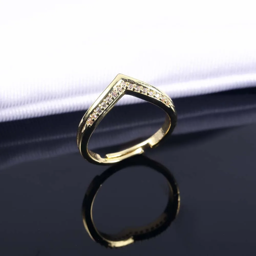 1Pc Exquisite Triangle Diamond Fashion Creative Silver Color Stainless Steel Ring Men Women Couple Party Dating Adjustable
1Pc Exquisite Triangle Diamond Fashion Creative Silver Color Stainless Steel Ring Men Women Couple Party Dating Adjustable