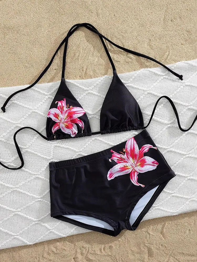 Summer beach sweet cool style black lily print design triangle hanging neck bikini flat angle swim pants split swimsuit set
Summer beach sweet cool style black lily print design triangle hanging neck bikini flat angle swim pants split swimsuit set