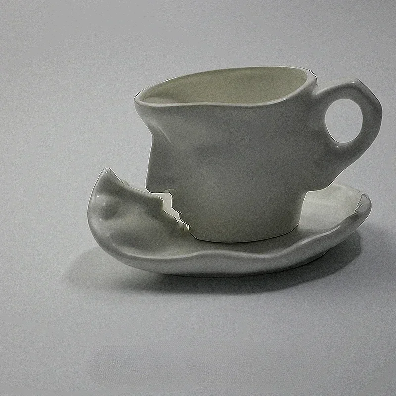 Горячие продажи Я раю, дорогая, вызывайте sip! Набор из 3 предметов! Чашка + подушка + ложка! Комплект
Горячие продажи Я раю, дорогая, вызывайте sip! Набор из 3 предметов! Чашка + подушка + ложка! Комплект