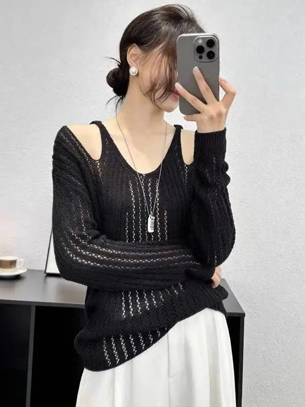 Slimming V-Neck Long Sleeve Knitted Top Loose Fit Hollow out Women's Spring Autumn New Style Casual Comfortable Korean Style
Slimming V-Neck Long Sleeve Knitted Top Loose Fit Hollow out Women's Spring Autumn New Style Casual Comfortable Korean Style