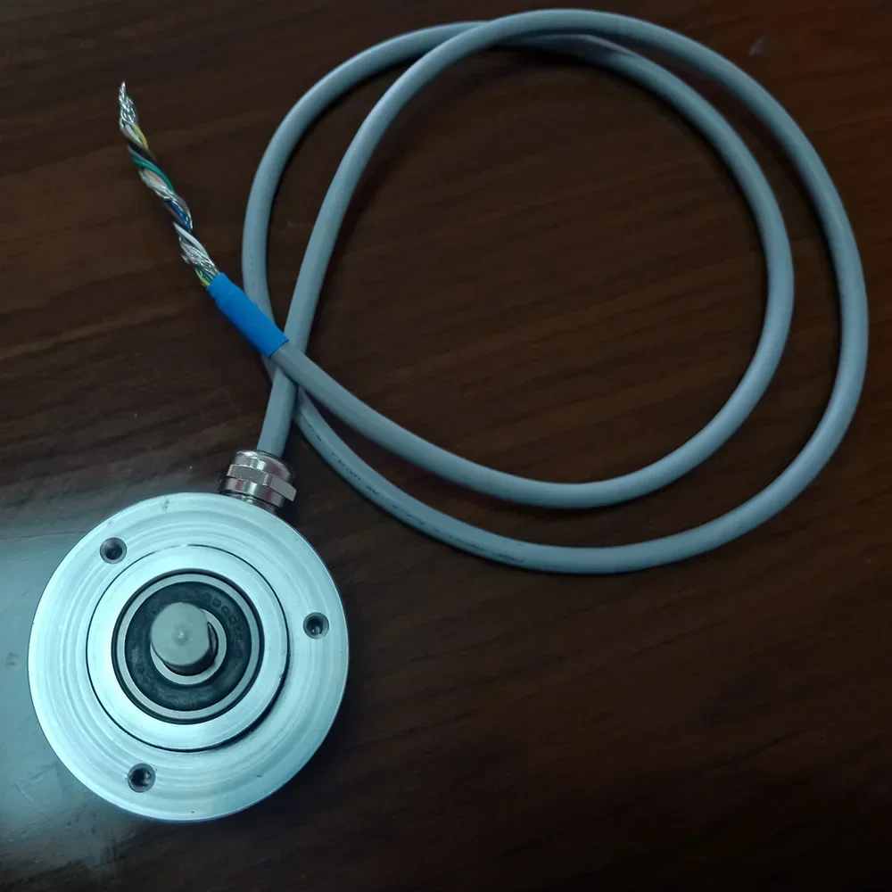 New Low Cost 12 bit Multi-turn RS485 10mm Solid Shaft Absolute Rotary Encoder
New Low Cost 12 bit Multi-turn RS485 10mm Solid Shaft Absolute Rotary Encoder