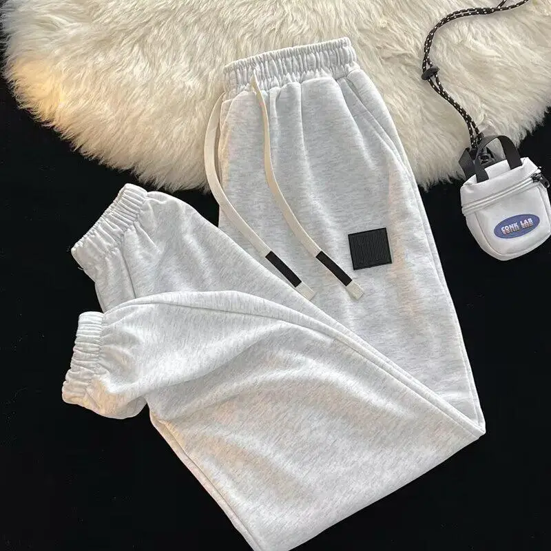 Loose Men's Sweatpants White Grey Sporty Street Style Harem Pants Youthful Casual Trousers Autumn Spring Seasonal Wear
Loose Men's Sweatpants White Grey Sporty Street Style Harem Pants Youthful Casual Trousers Autumn Spring Seasonal Wear