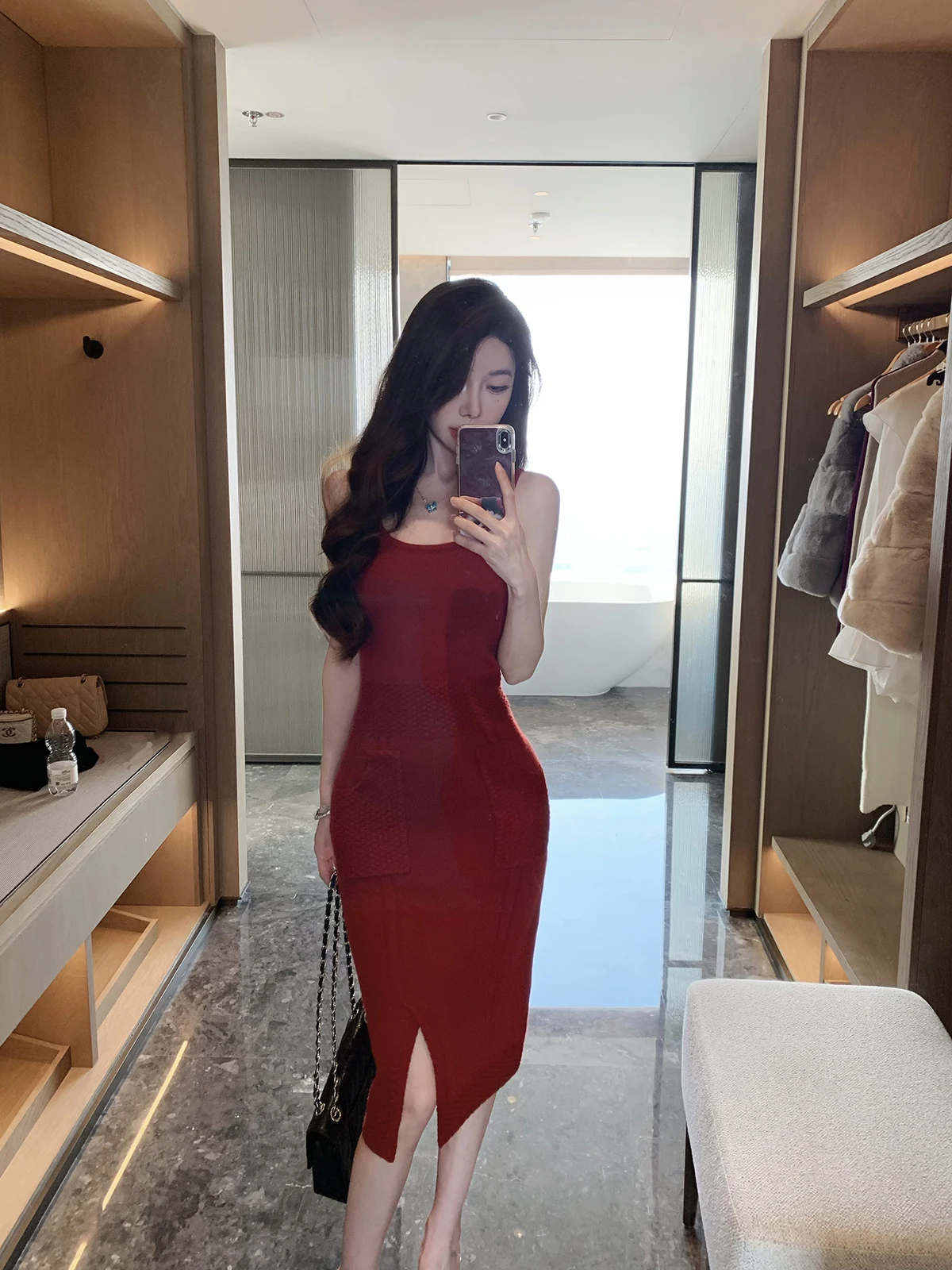 Вязаный жилет Ele Night Rose для женщин, облегающий, сексуальный, весна 2026, для повседневной носки, JustQin, новинка...
Вязаный жилет Ele Night Rose для женщин, облегающий, сексуальный, весна 2026, для повседневной носки, JustQin, новинка...