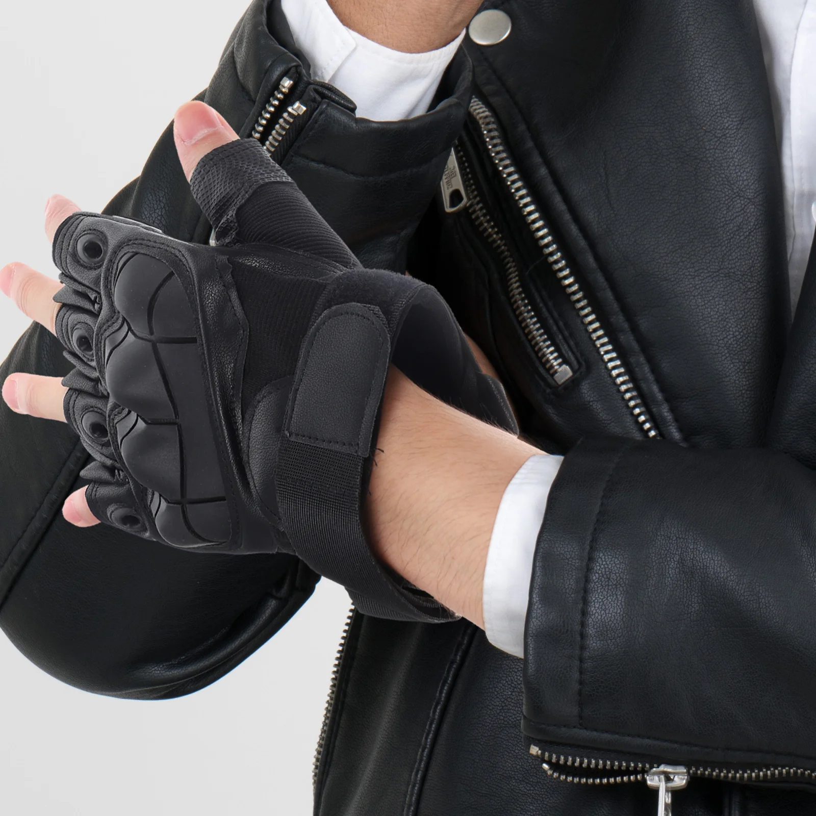 Warm Windproof Touch Screen Gloves For Outdoor Sports Cycling Motorcycle Anti-Slip Premium Pu Gloves Black Size M
Warm Windproof Touch Screen Gloves For Outdoor Sports Cycling Motorcycle Anti-Slip Premium Pu Gloves Black Size M