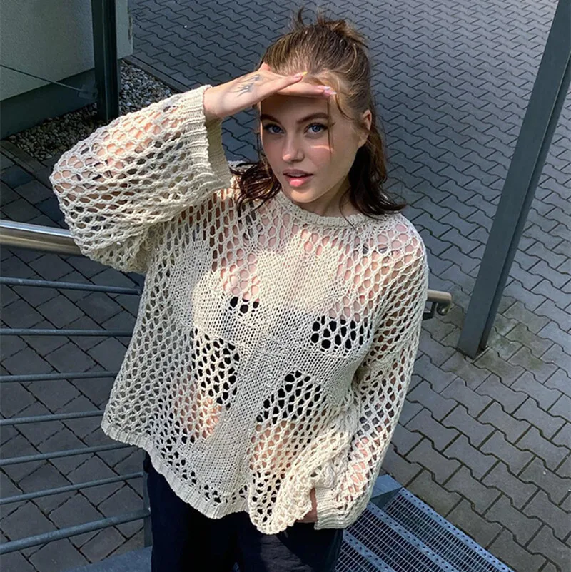2023 New Round Neck Hollow Long Sleeve Loose Summer Perspective Sexy Top Beach Knitted Shirt
2023 New Round Neck Hollow Long Sleeve Loose Summer Perspective Sexy Top Beach Knitted Shirt