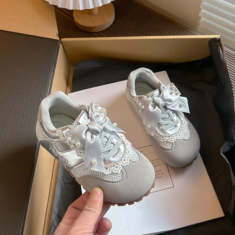 Autumn Girls' Casual Sports Shoes 2026 Comfortable Anti Slip Lace Outdoor Children's Walking Shoes Toddler Kids Baby Sneakers
Autumn Girls' Casual Sports Shoes 2026 Comfortable Anti Slip Lace Outdoor Children's Walking Shoes Toddler Kids Baby Sneakers