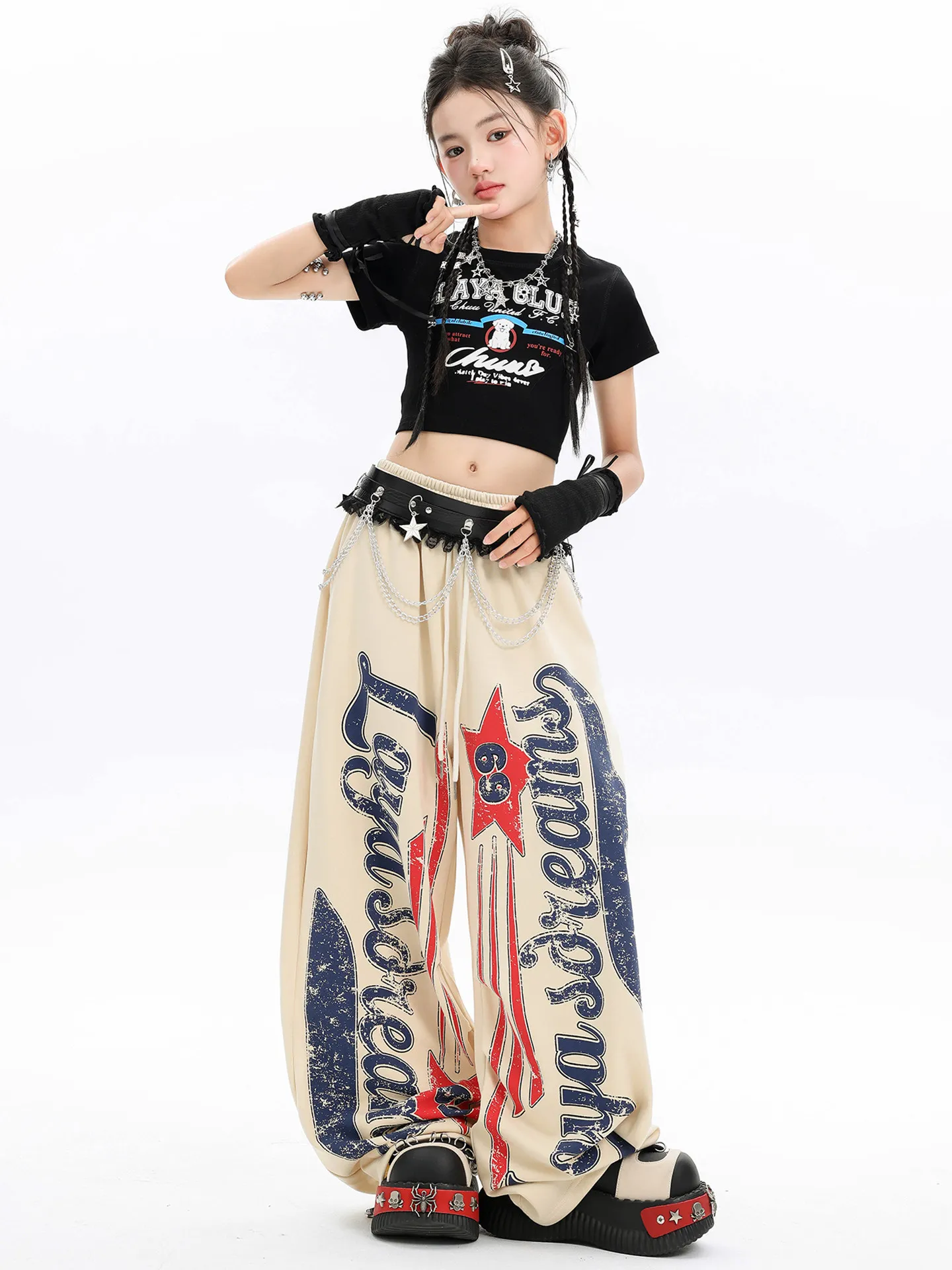 2026 Kids Jazz Dance Costumes Black Crop Tops Loose Pants Street Dance Wear Ballroom Hip Hop Dance Performance Clothes DQS22917
2026 Kids Jazz Dance Costumes Black Crop Tops Loose Pants Street Dance Wear Ballroom Hip Hop Dance Performance Clothes DQS22917