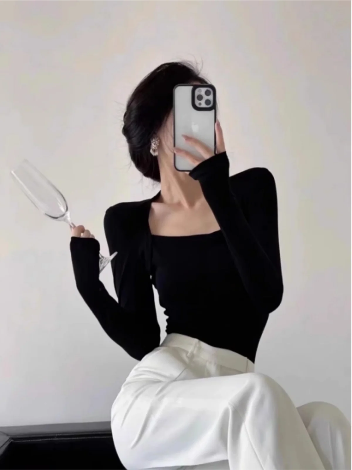Women's Square Collar Base Shirt Inner Wear Autumn Winter Slim Fit Bubble Sleeve Top Korean Style Office Commute Pure Color
Women's Square Collar Base Shirt Inner Wear Autumn Winter Slim Fit Bubble Sleeve Top Korean Style Office Commute Pure Color