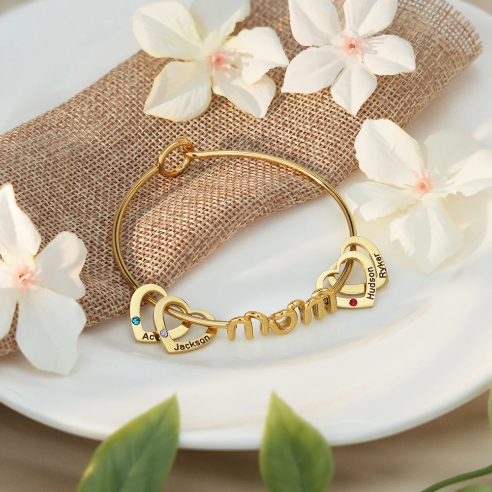 Heart Charm Bracelet to Mom Custom Kids Name Engraved Bracelets to Her for Birthday Gift or Anniversary Day
Heart Charm Bracelet to Mom Custom Kids Name Engraved Bracelets to Her for Birthday Gift or Anniversary Day