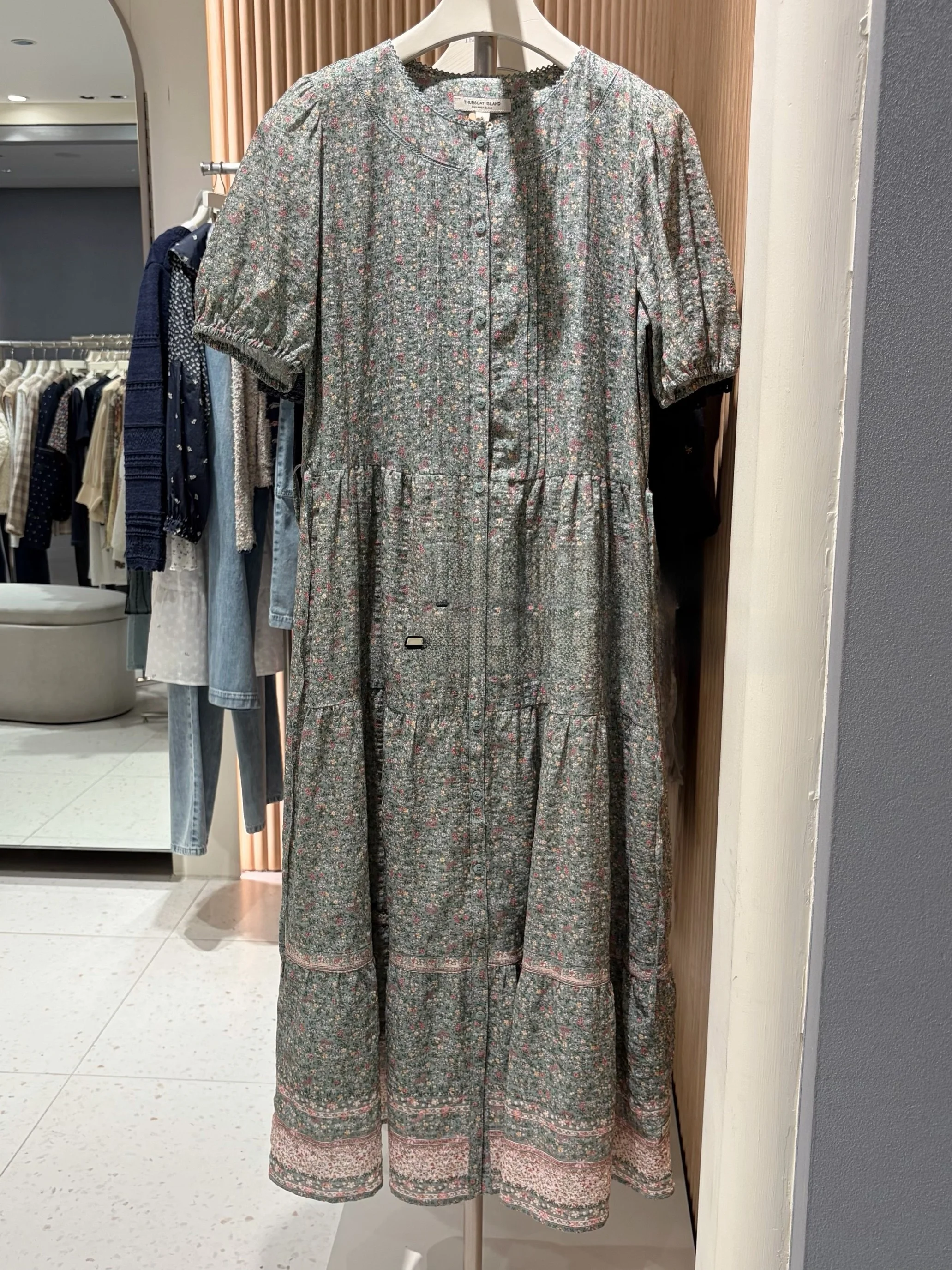 Green Floral Print A-Line Dress round Neck Long Skirt Women's Korean Style Spring Summer New Arrival Island Home 2026
Green Floral Print A-Line Dress round Neck Long Skirt Women's Korean Style Spring Summer New Arrival Island Home 2026