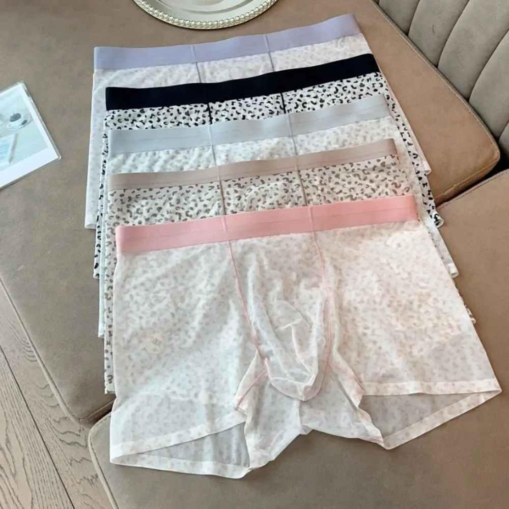 Simple High Waist Men Boxer Briefs Quick Dry Breathable Leopard Thin Boxers Cool Feeling Transparent Ice Silk Underpants Summer
Simple High Waist Men Boxer Briefs Quick Dry Breathable Leopard Thin Boxers Cool Feeling Transparent Ice Silk Underpants Summer