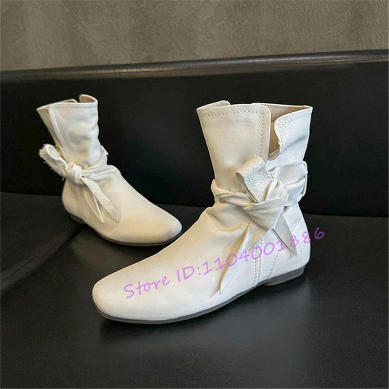 Весенне-осенние новые белые короткие ботинки из мягкой кожи, женские ботинки челси с круглым носком и шнуровкой на низком каблуке, модная универсальная женская обувь
Весенне-осенние новые белые короткие ботинки из мягкой кожи, женские ботинки челси с круглым носком и шнуровкой на низком каблуке, модная универсальная женская обувь