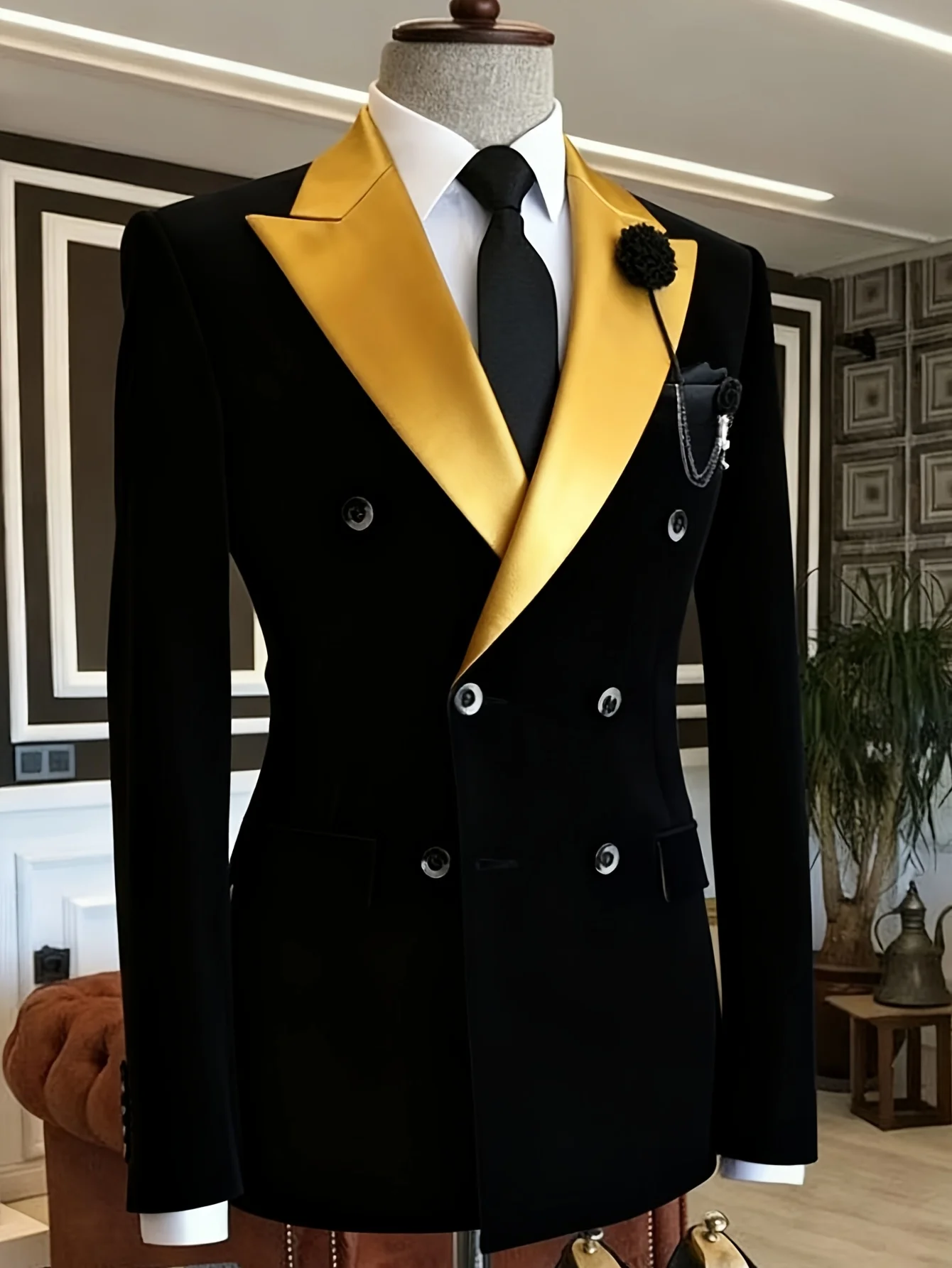 Men Double Breasted Suit Gold Satin Lapel Black Velvet Tuxedo Jacket Wedding Groom Blazer Formal Party Dinner Suit Jacket
Men Double Breasted Suit Gold Satin Lapel Black Velvet Tuxedo Jacket Wedding Groom Blazer Formal Party Dinner Suit Jacket