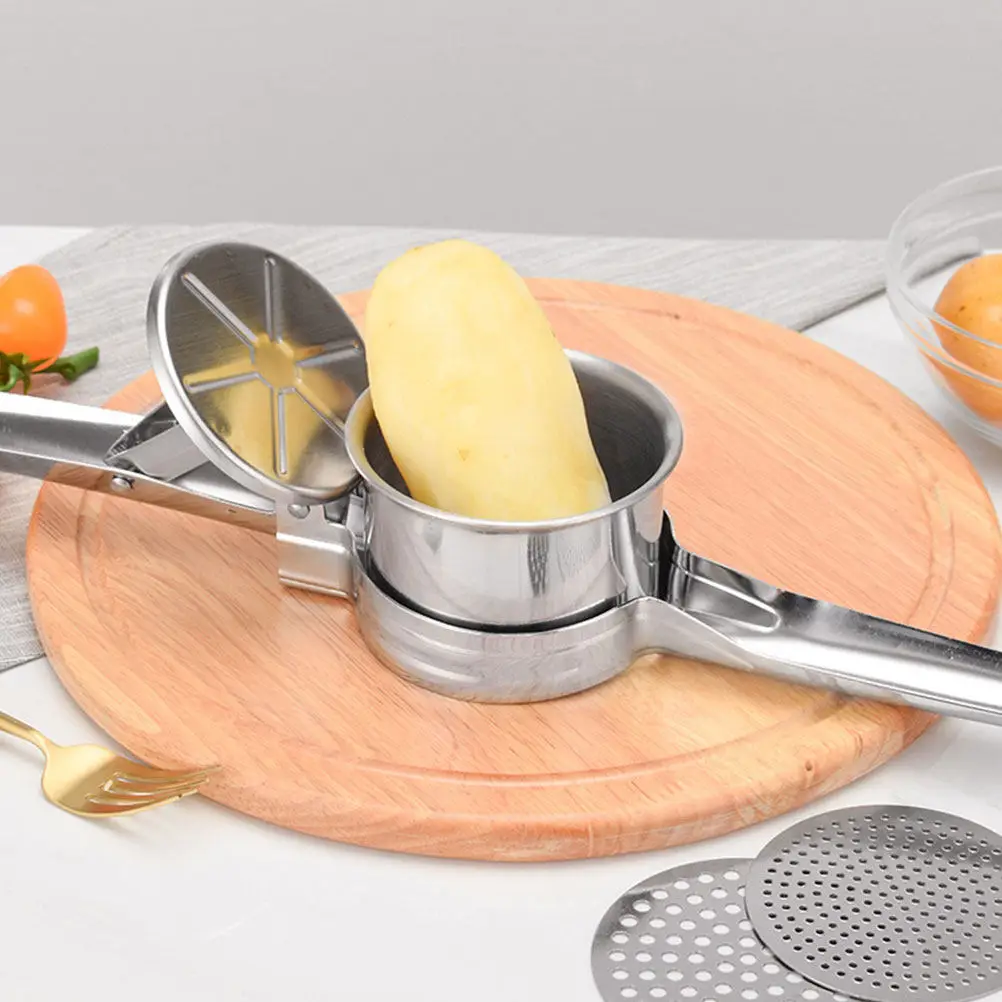 1Set Stainless Steel Potato Ricer Masher Crusher Presser with Comfortable Grip Large Pressing Surface Fine Mesh for Potatoes
1Set Stainless Steel Potato Ricer Masher Crusher Presser with Comfortable Grip Large Pressing Surface Fine Mesh for Potatoes
