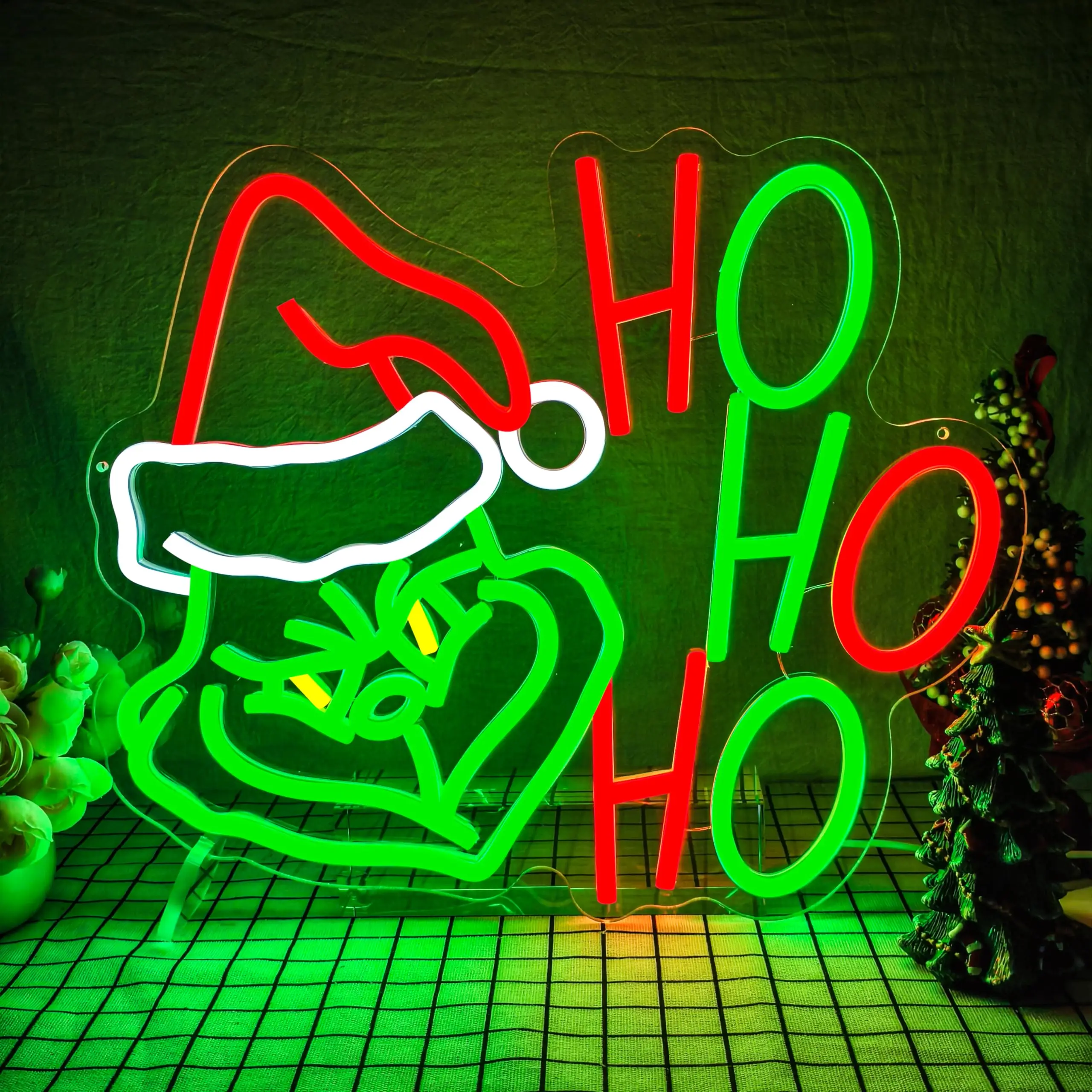 HO HO HO Christmas Neon Light Sign for Wall Decor Dimmable Merry Xmas Light Up Sign for Bedroom Children Gift Living Room Home
HO HO HO Christmas Neon Light Sign for Wall Decor Dimmable Merry Xmas Light Up Sign for Bedroom Children Gift Living Room Home