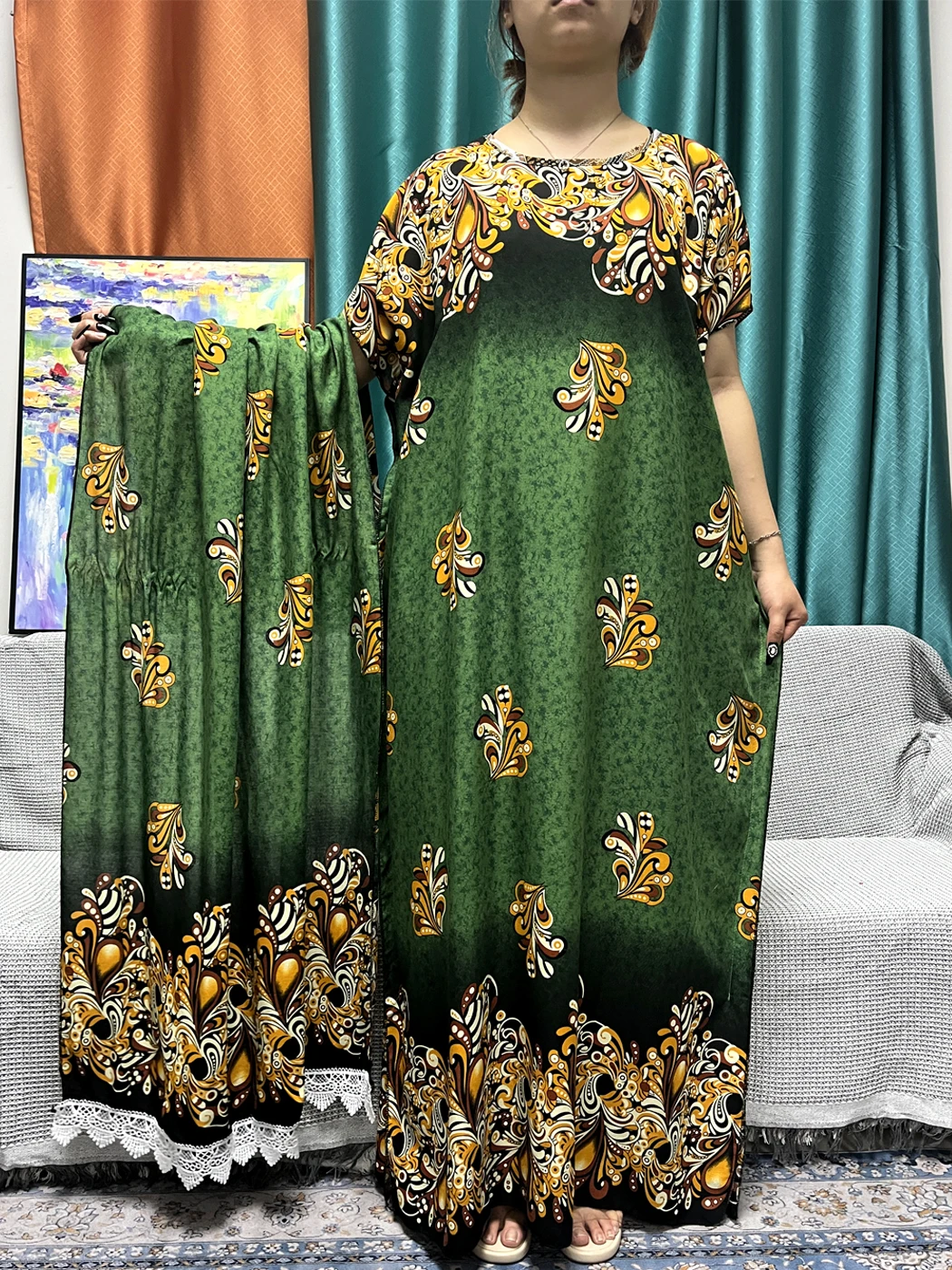 Abayas For Women 2024 Summer New Floral Cotton Printed Loose Femme Robe Muslim African Islam Dresses With 160x80cm Lace Scarf
Abayas For Women 2024 Summer New Floral Cotton Printed Loose Femme Robe Muslim African Islam Dresses With 160x80cm Lace Scarf