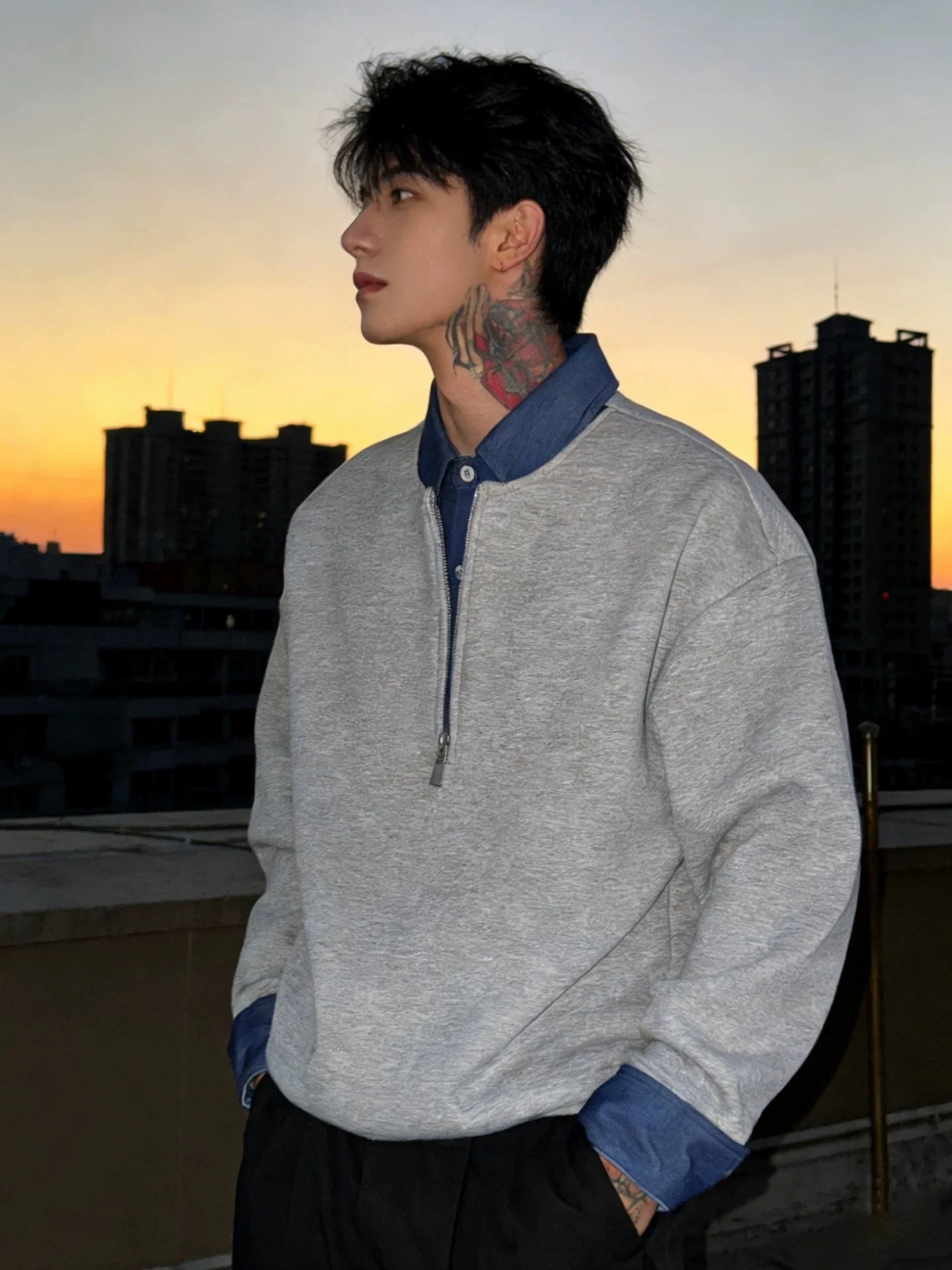 Mens No Hat Hoodies Adult Gothic Darkwear Black Creative Patchwork Personality Unique Half-Zip Cold Protection Grunge Punk Woole
Mens No Hat Hoodies Adult Gothic Darkwear Black Creative Patchwork Personality Unique Half-Zip Cold Protection Grunge Punk Woole