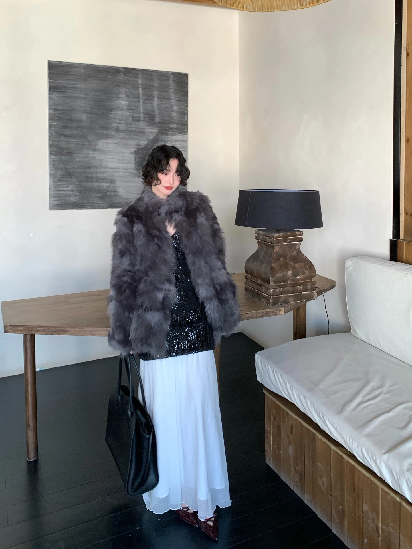 Ele Retro Long Fur Jaet Women's Eco-friendly Fur Coat Sli Warmth Straight Cut Loose Fit Polyester Fiber Stand Collar
Ele Retro Long Fur Jaet Women's Eco-friendly Fur Coat Sli Warmth Straight Cut Loose Fit Polyester Fiber Stand Collar