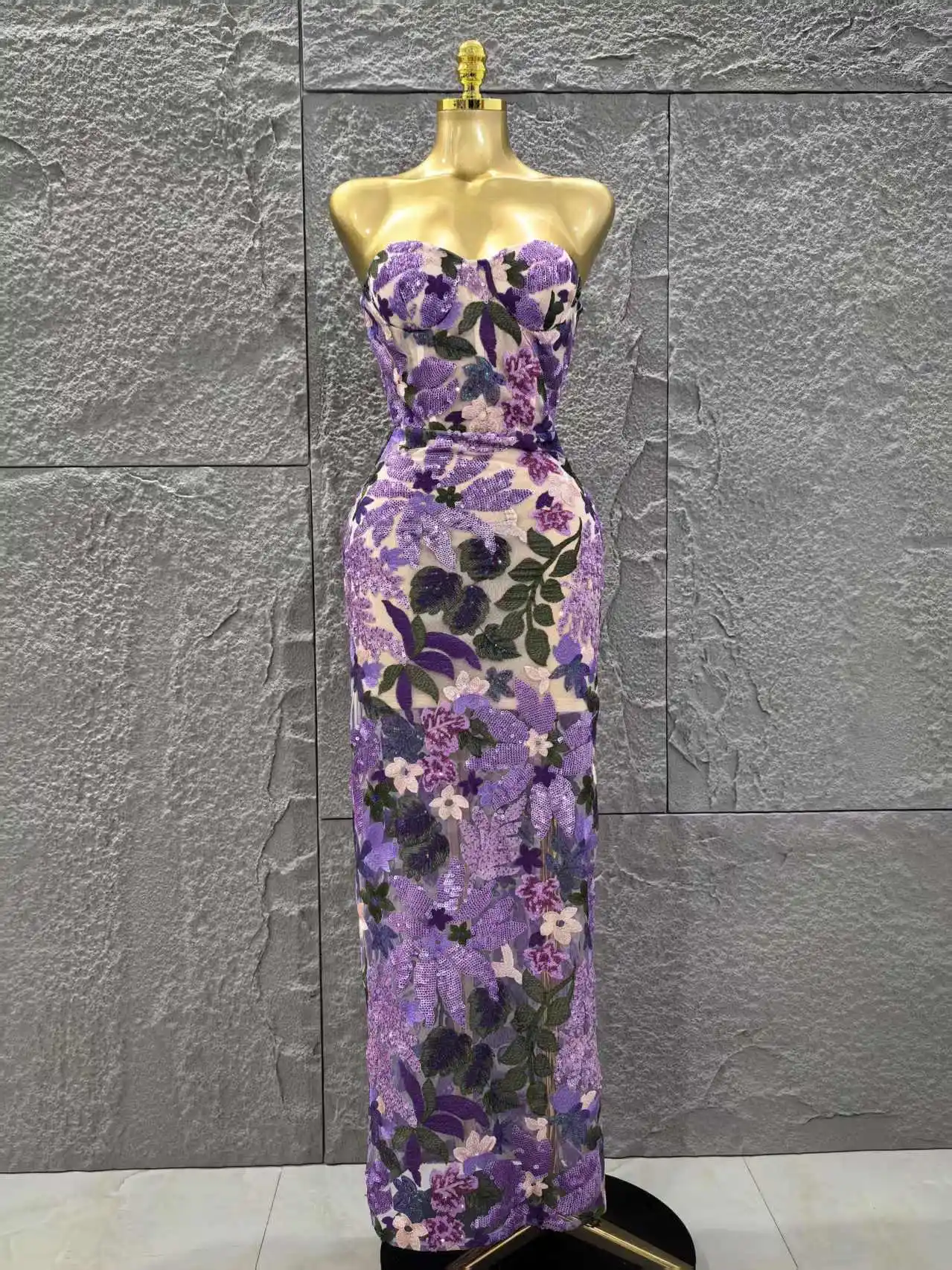 High Quality Women Sexy Strapless Embroidery Bodycon Long Dress Celebrate Evening Party Vacation Girls' Birthday Outfit
High Quality Women Sexy Strapless Embroidery Bodycon Long Dress Celebrate Evening Party Vacation Girls' Birthday Outfit