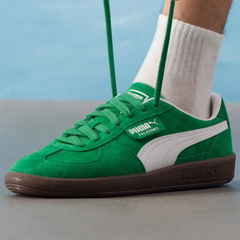 PUMA Classic Green Suede Palermo Gum Sole Retro Casual Skate Sneakers 396463-63
PUMA Classic Green Suede Palermo Gum Sole Retro Casual Skate Sneakers 396463-63